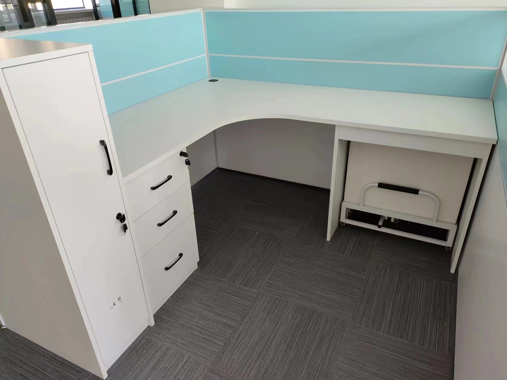 
                                    大連港口設計研究院有限公司